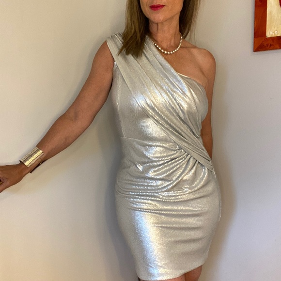 Twenty Cluny Dresses & Skirts - Twenty Cluny silver sequin dress size 8